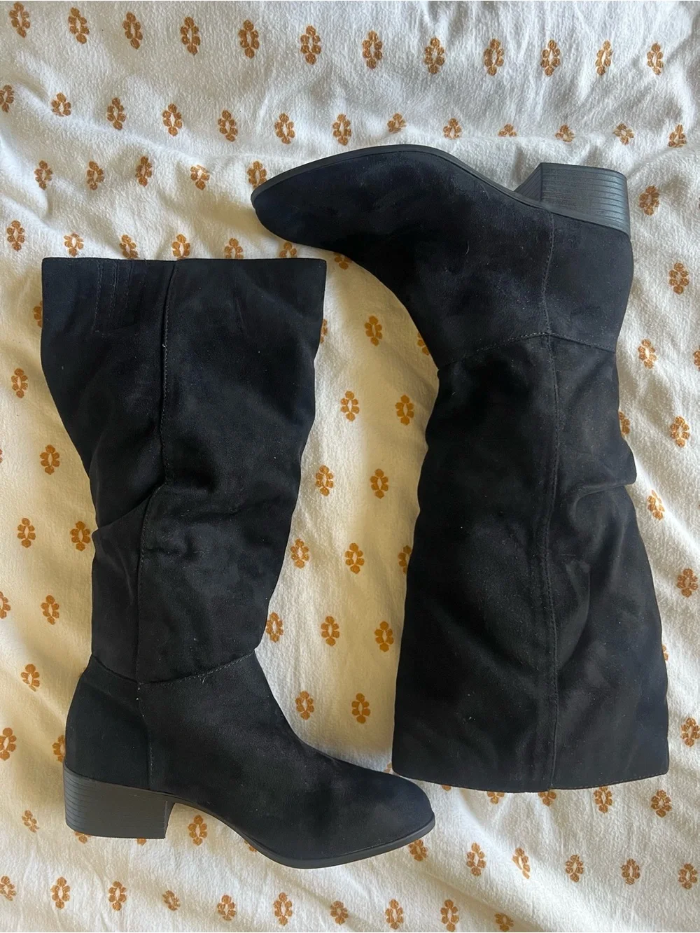 Black Suede Mid-Calf Women's Boots - Classic Everyday Style